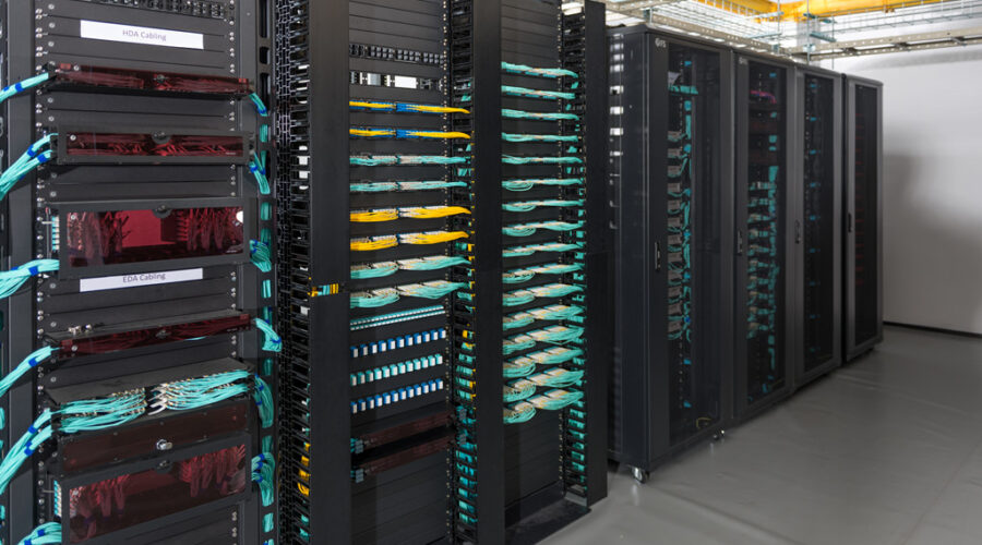 cable-management-in-data-center